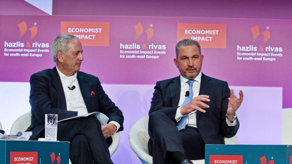 ΑΛΕΞΑΝΔΡΟΣ ΕΞΑΡΧΟΥ ECONOMIST ROUNDTABLE